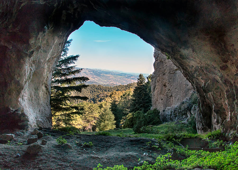 Cueva de Bobalar en Culla (Castellón)