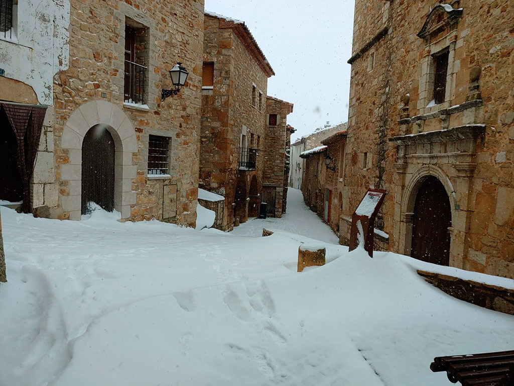 Constanza de Culla, tu Hogar en la nieve: Turismo rural en Culla, Maestrazgo de Castellón